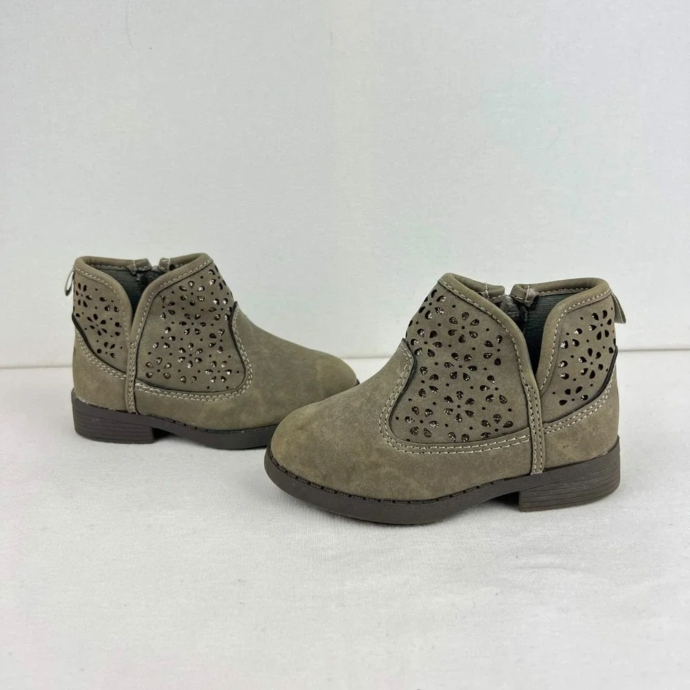 GUC OshKosh B'gosh Taupe Perforated Ankle Boots Zip Toddler Girls Size 6M